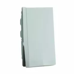 product photo of legrand switch 677200 on a white background